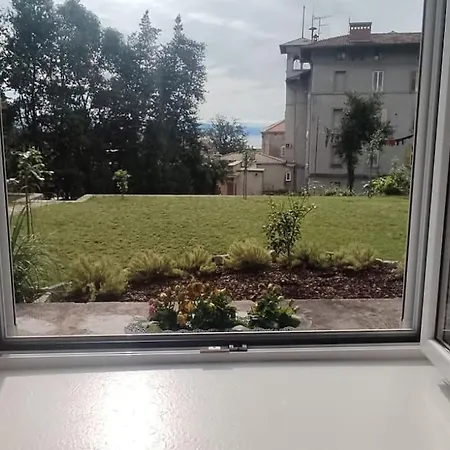 Apartment Zen Garden